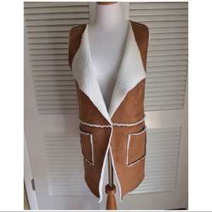 Listicle Jackets & Coats - ❄️Faux Suede & Shearling Vest Listicle Jackets & Coats - ❄️Faux Suede & Shearling Vest